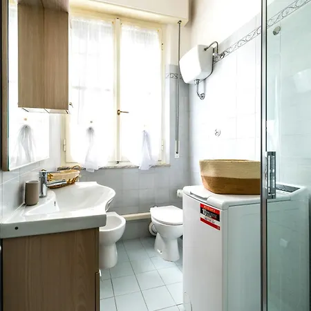 Hostly-casa Serena-near The Town Center Appartement