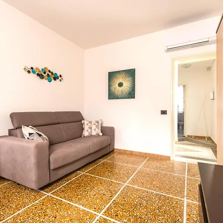 Daire Hostly-casa Serena-near The Town Center *