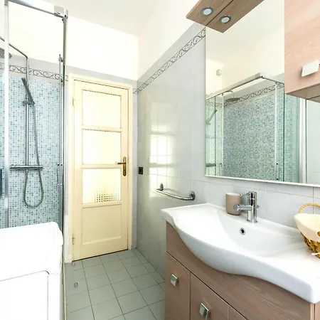 Hostly-casa Serena-near The Town Center 피사