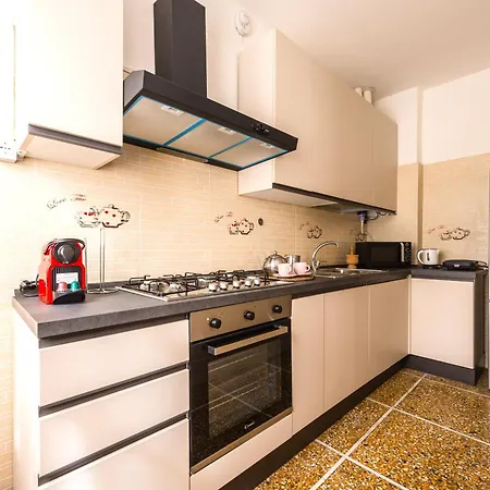 Apartman Hostly-casa Serena-near The Town Center